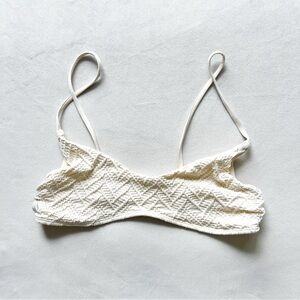 Volcom Off-White Textured Bikini Top - Medium